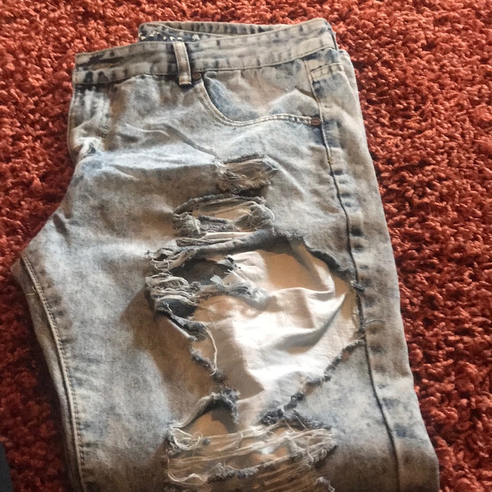 Jeans - Picture 3 of 3